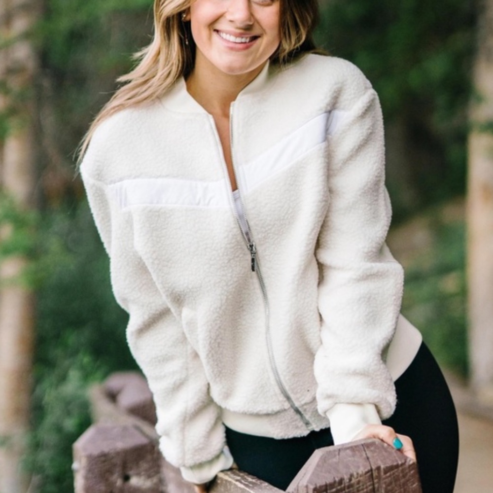 Zyia White Flying V Fleece Jacket